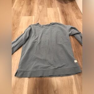 Vuori Oversized Laguna  Crewneck Sweatshirt *Read*